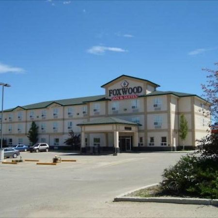 Foxwood Inn & Suites Drayton Valley Εξωτερικό φωτογραφία